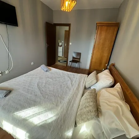 Elegant Access Premium Apartment Bansko